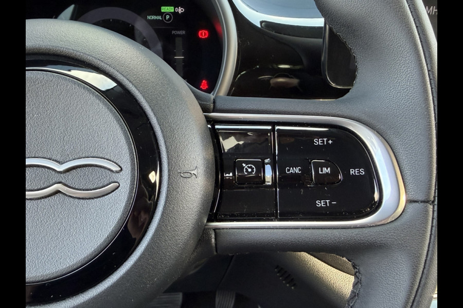 Fiat 500E Urban 42 kWh | Pack Style | Cruise control | Lane Assist | Apple Carplay/Android Auto