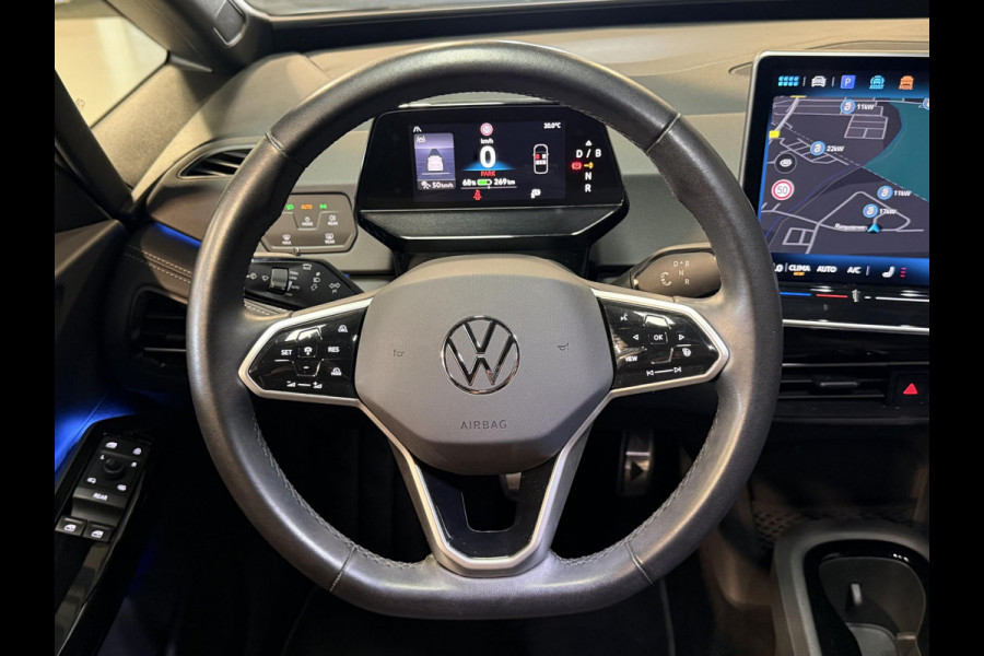 Volkswagen ID.3 Pure 52 kWh 18"/Adaptieve Cruise/Apple Carplay & Android Auto/DAB/Navigatie/Sfeerverlichting/Camera/Stuur + stoelverwarming