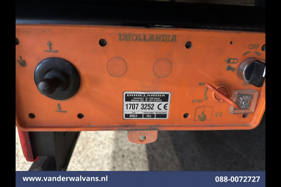 Ford Transit 2.0 TDCI 131pk Bakwagen Laadklep Zijdeur Euro6 Airco | Navigatie | Camera | Apple Carplay Android Auto, Cruisecontrol, Stoelverwarming