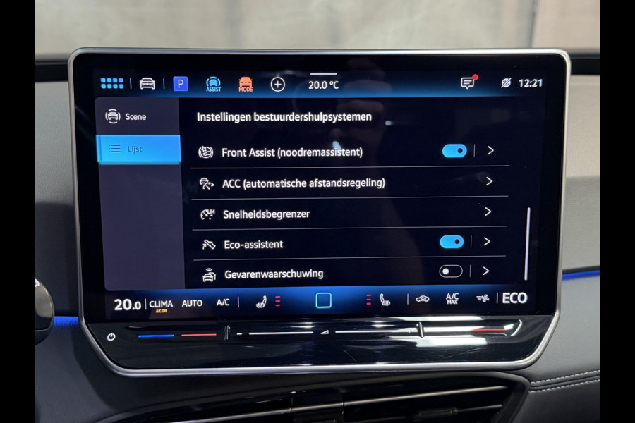 Volkswagen ID.3 Pure 52 kWh 18"/Adaptieve Cruise/Apple Carplay & Android Auto/DAB/Navigatie/Sfeerverlichting/Camera/Stuur + stoelverwarming