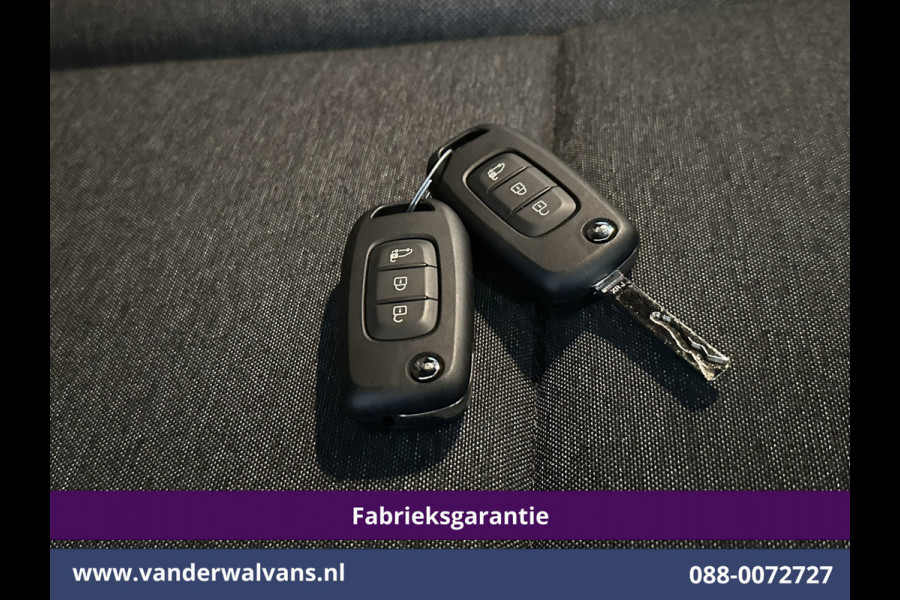 Nissan Interstar 2.3 dCi 131pk L2H2 Fabrieksgarantie Euro6 Airco | LED | Apple Carplay | Cruisecontrol | Android Auto Parkeersensoren, Bijrijdersbank, 2500kg trekvermogen