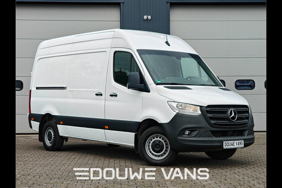Mercedes-Benz Sprinter 317 L2H2 Automaat Distronic Trekhaak Omvormer Navi