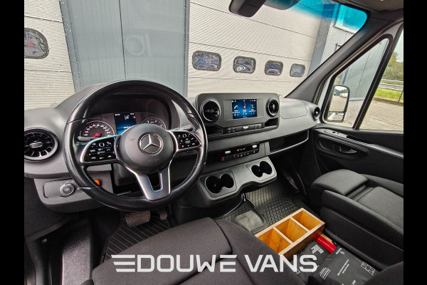 Mercedes-Benz Sprinter 317 L2H2 Automaat Distronic Trekhaak Omvormer Navi