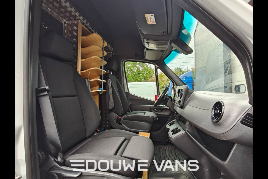 Mercedes-Benz Sprinter 317 L2H2 Automaat Distronic Trekhaak Omvormer Navi