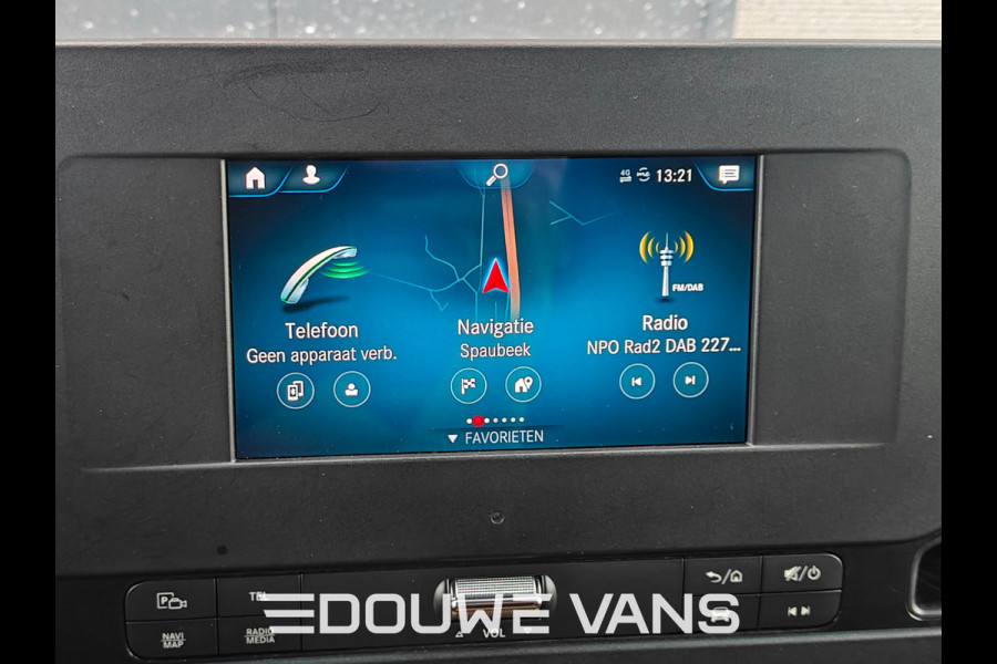 Mercedes-Benz Sprinter 317 L2H2 Automaat Distronic Trekhaak Omvormer Navi