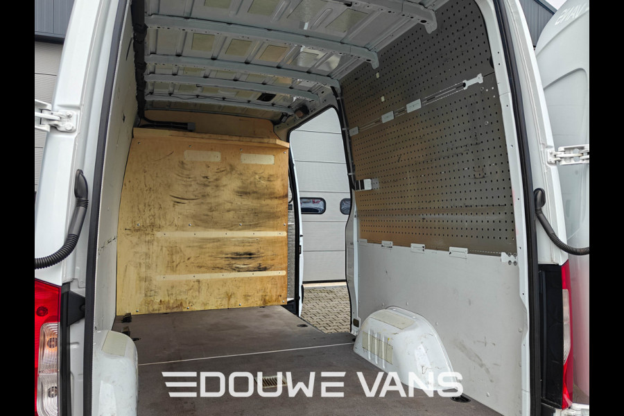 Mercedes-Benz Sprinter 317 L2H2 Automaat Distronic Trekhaak Omvormer Navi
