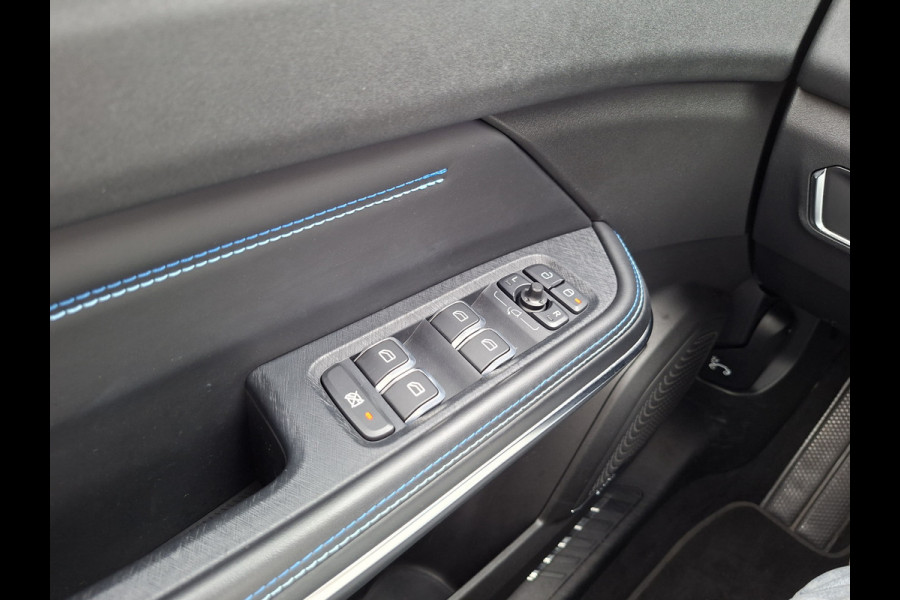 Lynk & Co 01 15x Op voorraad1.5 PHEV 262PK Adapt.Cruise 360° Cam Carplay Plug-in Stoelverw Vol opties!