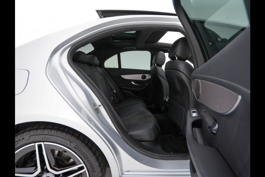 Mercedes-Benz C-Klasse 300 e Business Solution AMG Limited Night-Pack (Plug-in) {SoH-94%} (INCL-BTW) Aut. *PANO | LEATHER-MICROFIBRE | MULTIBEAM-LED | TOPVIEW | DIGI-COCKPIT | BLINDSPOT | HEATED-SPORTSEATS | SHIFTPADDLES | NAVI-FULLAMP | PRIVACY-GLASS | PDC | CRUISE | TOWBAR | 18"
