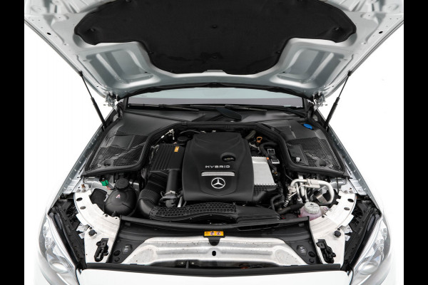 Mercedes-Benz C-Klasse 300 e Business Solution AMG Limited Night-Pack (Plug-in) {SoH-94%} (INCL-BTW) Aut. *PANO | LEATHER-MICROFIBRE | MULTIBEAM-LED | TOPVIEW | DIGI-COCKPIT | BLINDSPOT | HEATED-SPORTSEATS | SHIFTPADDLES | NAVI-FULLAMP | PRIVACY-GLASS | PDC | CRUISE | TOWBAR | 18"