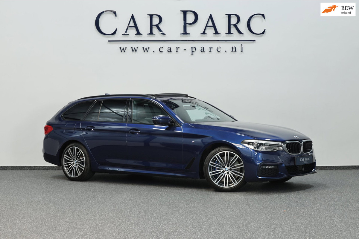 BMW 5 Serie Touring 540i xDrive M-Sport LED/VIRTUAL/SFEER/PANO/LEER+S.VERWARMING+MEMORY/19" LMV/360/ACC/ECC/12 MND GARANTIE!