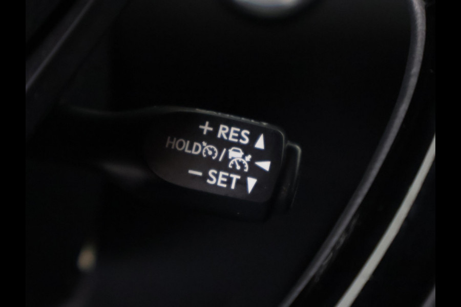 Toyota C-HR 1.8 Hybrid Dynamic Bi-Tone | Stoelverwarming | Apple Carplay & AndroidAUTO |