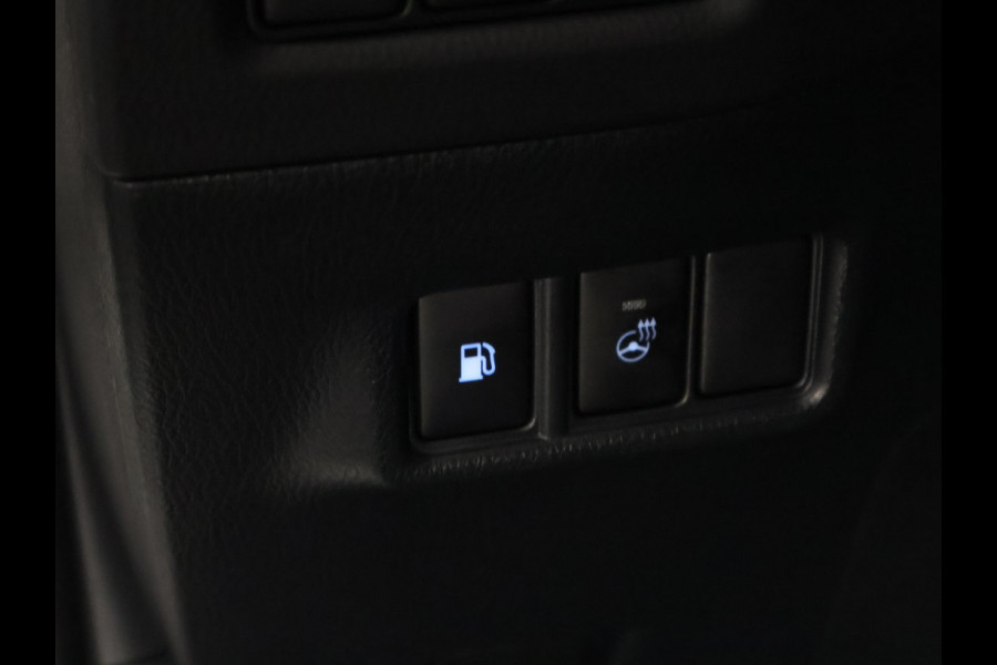Toyota C-HR 1.8 Hybrid Dynamic Bi-Tone | Stoelverwarming | Apple Carplay & AndroidAUTO |