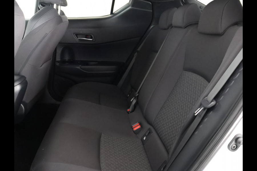 Toyota C-HR 1.8 Hybrid Dynamic Bi-Tone | Stoelverwarming | Apple Carplay & AndroidAUTO |