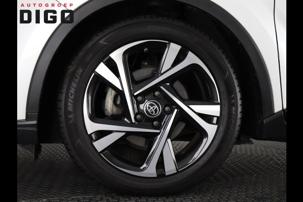 Toyota C-HR 1.8 Hybrid Dynamic Bi-Tone | Stoelverwarming | Apple Carplay & AndroidAUTO |
