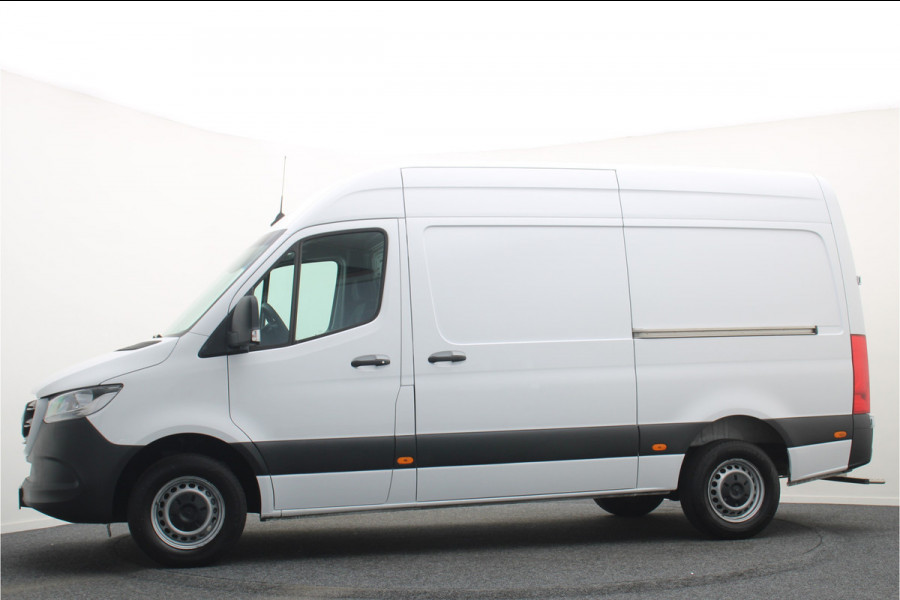 Mercedes-Benz Sprinter 317 L2H2 RWD 2x Schuifdeur, Trekhaak 3500KG, Apple Carplay, Camera, Dodehoeksensor