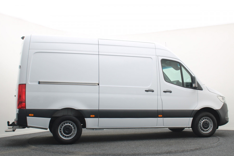 Mercedes-Benz Sprinter 317 L2H2 RWD 2x Schuifdeur, Trekhaak 3500KG, Apple Carplay, Camera, Dodehoeksensor