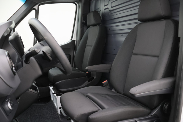 Mercedes-Benz Sprinter 317 L2H2 RWD 2x Schuifdeur, Trekhaak 3500KG, Apple Carplay, Camera, Dodehoeksensor