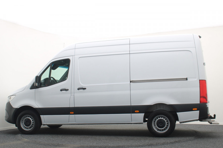 Mercedes-Benz Sprinter 317 L2H2 RWD 2x Schuifdeur, Trekhaak 3500KG, Apple Carplay, Camera, Dodehoeksensor