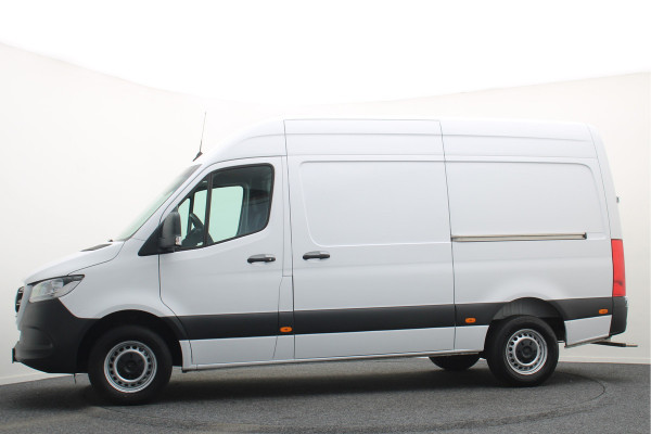 Mercedes-Benz Sprinter 317 L2H2 RWD 2x Schuifdeur, Trekhaak 3500KG, Apple Carplay, Camera, Dodehoeksensor