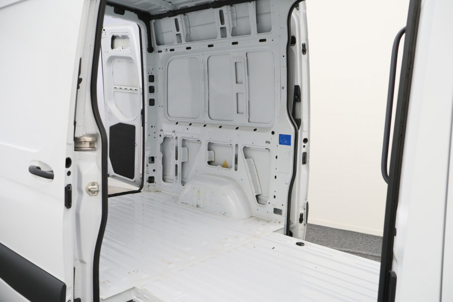 Mercedes-Benz Sprinter 317 L2H2 RWD 2x Schuifdeur, Trekhaak 3500KG, Apple Carplay, Camera, Dodehoeksensor
