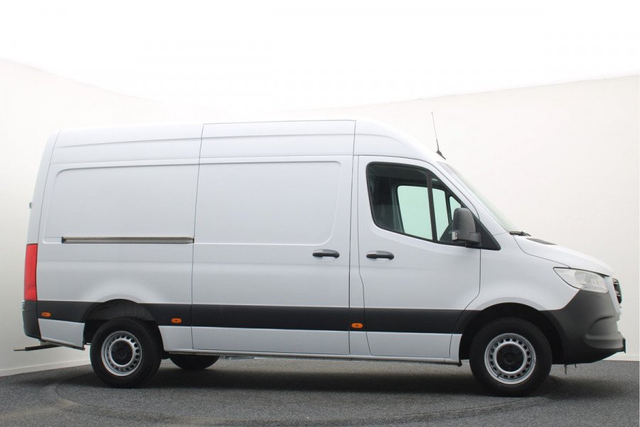 Mercedes-Benz Sprinter 317 L2H2 RWD 2x Schuifdeur, Trekhaak 3500KG, Apple Carplay, Camera, Dodehoeksensor