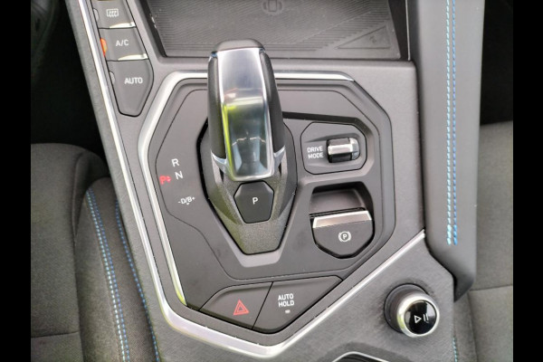 Lynk & Co 01 1.5 PHEV 262PK Adapt.Cruise 360° Cam Carplay Plug-in Stoelverw Vol opties!