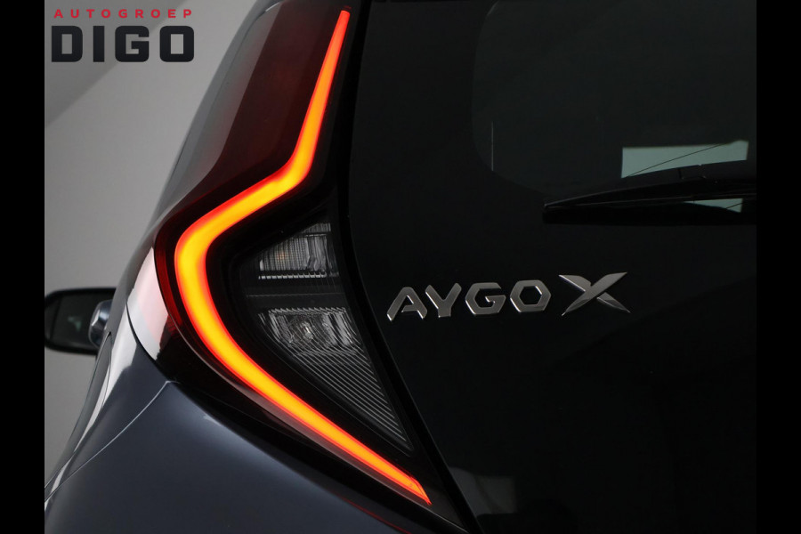 Toyota Aygo X Hybrid 115 Pulse | Adaptieve Cruise Control | Camera | Apple Carplay & Android auto | Elektrische spiegels