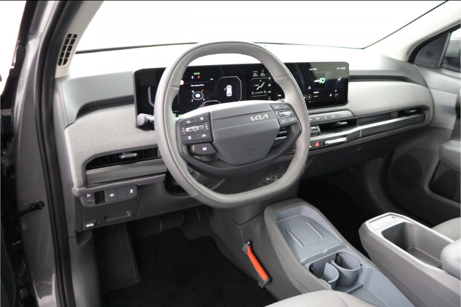 Kia EV3 Plus 81.4 kWh - Stoel/stuurwiel verwarming - Adaptieve Cruisecontrole - LED lampen - Fabrieksgarantie tot 04-2032