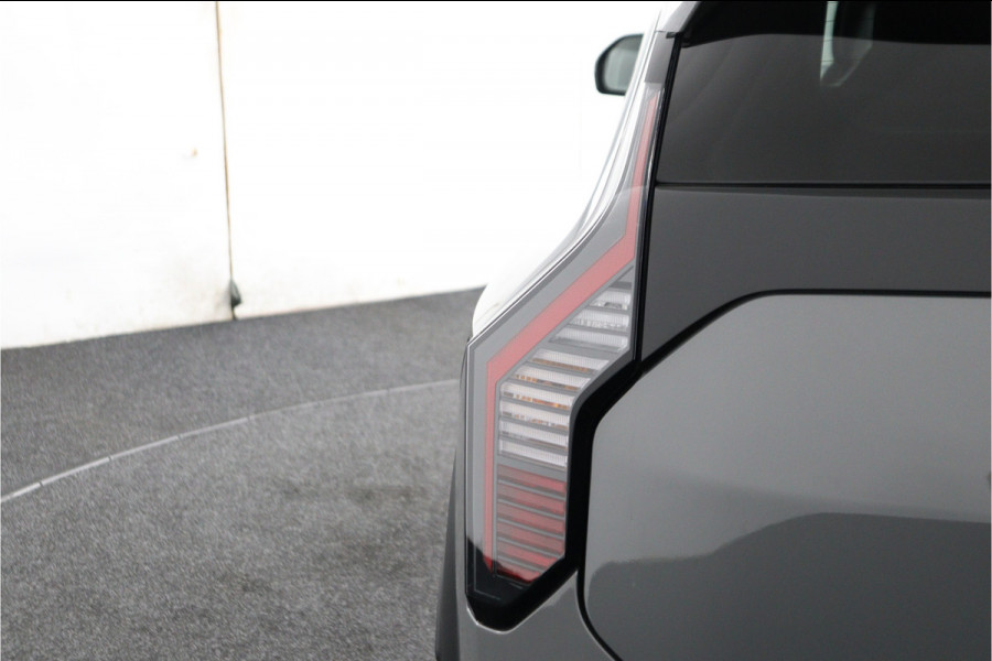 Kia EV3 Plus 81.4 kWh - Stoel/stuurwiel verwarming - Adaptieve Cruisecontrole - LED lampen - Fabrieksgarantie tot 04-2032