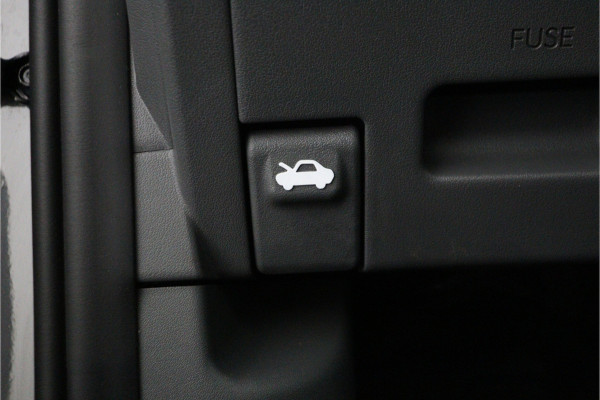 Kia EV3 Plus 81.4 kWh - Stoel/stuurwiel verwarming - Adaptieve Cruisecontrole - LED lampen - Fabrieksgarantie tot 04-2032