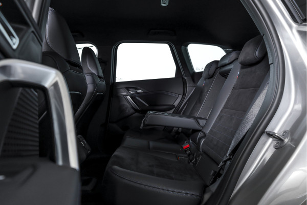BMW X1 xDrive25e 245 PK M-Sport | Premium Pack | Cruise | Dig. Cockpit | Stoelverw. | PDC | Camera | NAV+App. Connect | ECC | Elek. Klep | LM 18" | 9072
