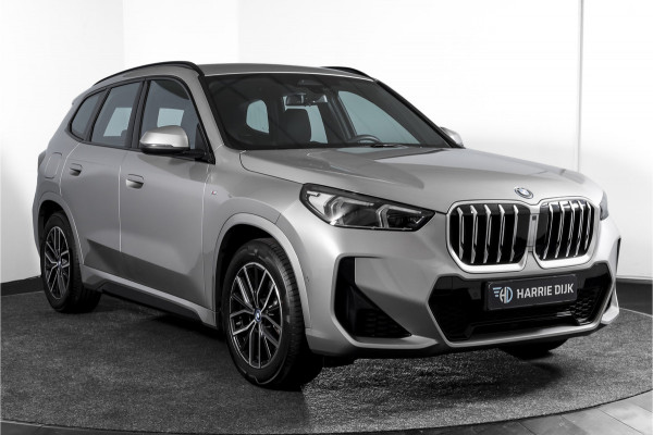 BMW X1 xDrive25e 245 PK M-Sport | Premium Pack | Cruise | Dig. Cockpit | Stoelverw. | PDC | Camera | NAV+App. Connect | ECC | Elek. Klep | LM 18" | 9072