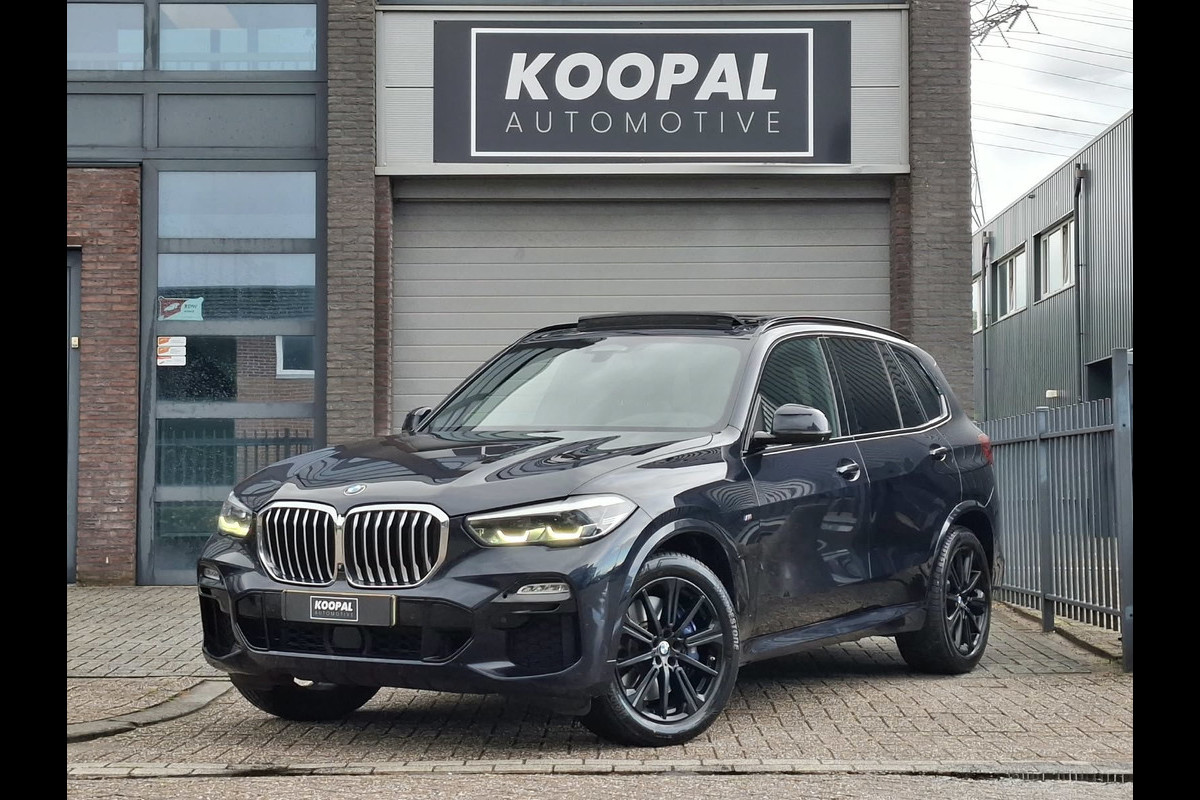 BMW X5 XDrive30d High Executive M-Sport | HUD | Pano | H/K | Trekhaak | Dealer Onderhouden