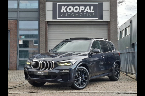 BMW X5 XDrive30d High Executive M-Sport | HUD | Pano | H/K | Trekhaak | Dealer Onderhouden
