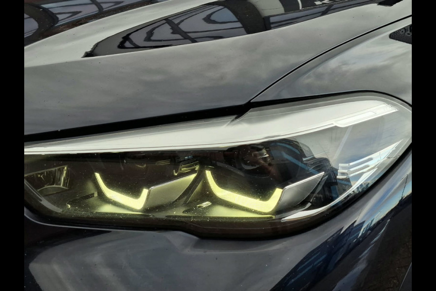 BMW X5 XDrive30d High Executive M-Sport | HUD | Pano | H/K | Trekhaak | Dealer Onderhouden