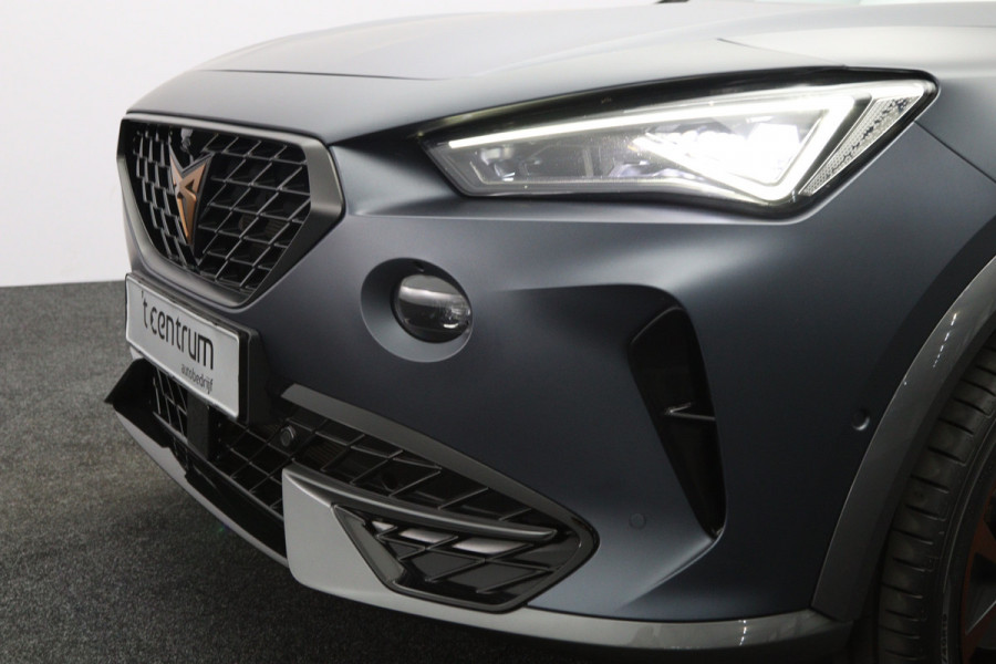 CUPRA Formentor 1.4 e-Hybrid VZ 245 PK Copper Edition PHEV, Panoramadak, Memory, Adap. Crusie Control