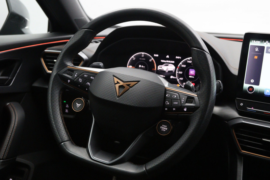 CUPRA Formentor 1.4 e-Hybrid VZ 245 PK Copper Edition PHEV, Panoramadak, Memory, Adap. Crusie Control