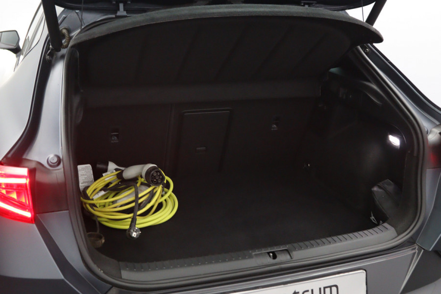 CUPRA Formentor 1.4 e-Hybrid VZ 245 PK Copper Edition PHEV, Panoramadak, Memory, Adap. Crusie Control