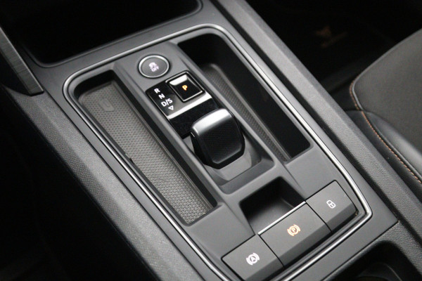 CUPRA Formentor 1.4 e-Hybrid VZ 245 PK Copper Edition PHEV, Panoramadak, Memory, Adap. Crusie Control