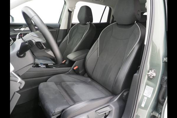Volkswagen Tayron 1.5 eHybrid Elegance 272PK | Leder/Alcantara | Trekhaak | Massage | 360 | Keyless | Adaptive Cruise | Sfeerlicht | Matrix