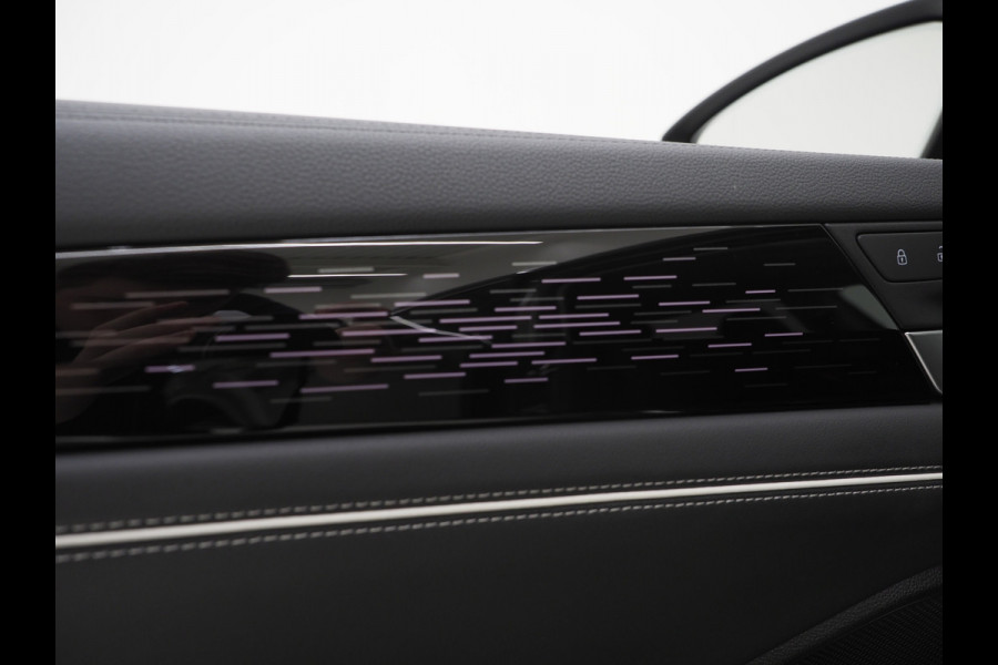 Volkswagen Tayron 1.5 eHybrid Elegance 272PK | Leder/Alcantara | Trekhaak | Massage | 360 | Keyless | Adaptive Cruise | Sfeerlicht | Matrix