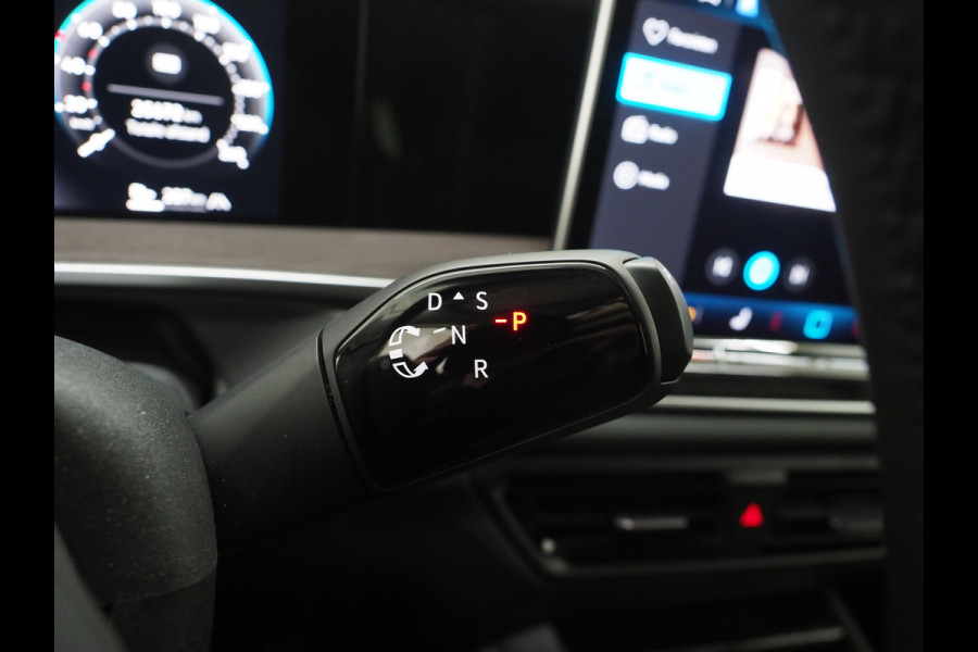 Volkswagen Tayron 1.5 eHybrid Elegance 272PK | Leder/Alcantara | Trekhaak | Massage | 360 | Keyless | Adaptive Cruise | Sfeerlicht | Matrix