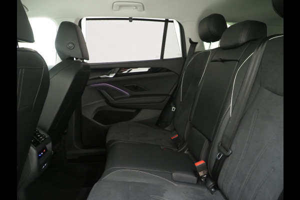 Volkswagen Tayron 1.5 eHybrid Elegance 272PK | Leder/Alcantara | Trekhaak | Massage | 360 | Keyless | Adaptive Cruise | Sfeerlicht | Matrix