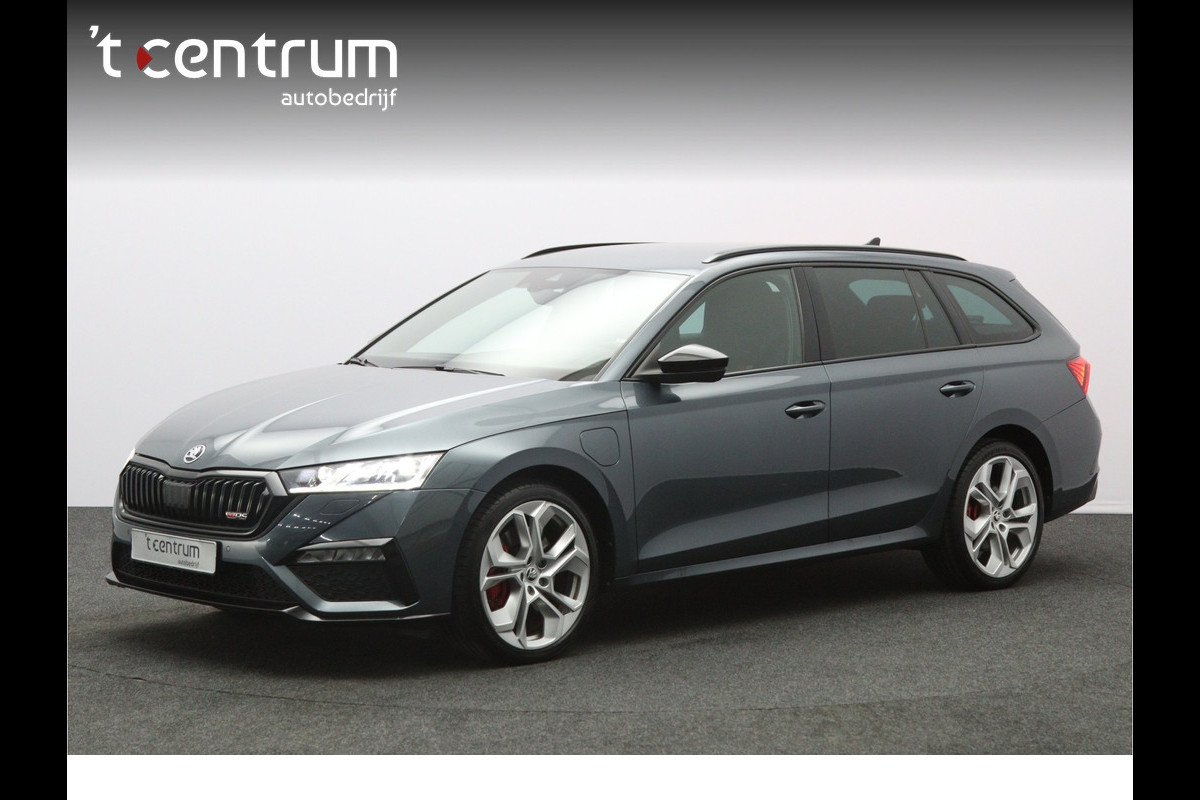 Škoda Octavia Combi 245 PK 1.4 TSI RS iV PHEV Business PHEV, Stoelverwarming, Carplay, Head-Up