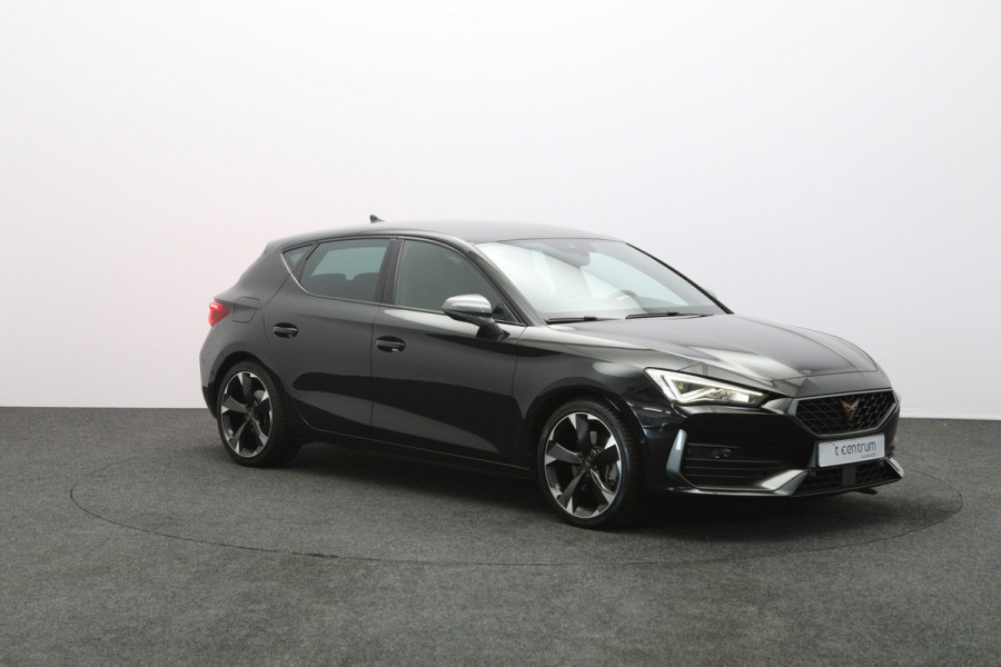 CUPRA Leon 1.4 e-Hybrid 204 PK Essential PHEV, Adap. Cruise Control, Stuurverwarming, Caprlay