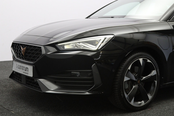 CUPRA Leon 1.4 e-Hybrid 204 PK Essential PHEV, Adap. Cruise Control, Stuurverwarming, Caprlay