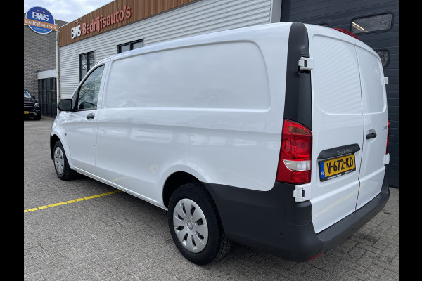Mercedes-Benz Vito 111 CDI Functional Lang L2H1 / rijklaar € 16.950 ex btw / lease vanaf € 285 / airco / navigatie / achteruit rijcamera / parkeersensoren voor en achter !