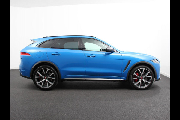 Jaguar F-Pace 5.0 V8 AWD SVR 551 pk Panorama dak Meridian sound Premium Pack Light Pack ACC Leder ADS 360 Camera Cruise control Parkeersensoren Elektrische kofferklep