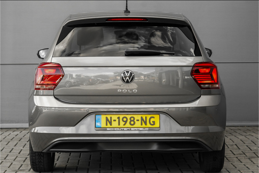 Volkswagen Polo 1.0 TSI Highline 5DRS CarPlay PDC