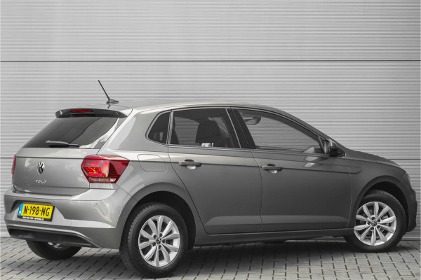 Volkswagen Polo 1.0 TSI Highline 5DRS CarPlay PDC